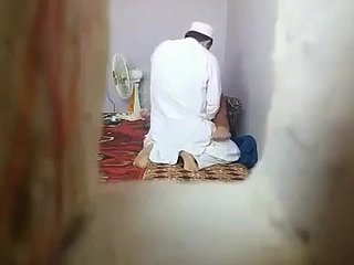 il sesso del mullah afghano nail-brush un MILF