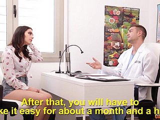 Infant Bootyful Valentina Nappi seduz seu médico e é pregado