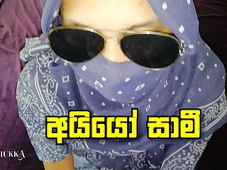 Srilankan Muslim Sweeping Saleema Thích Fucks Doggy Style - Tóc âm hộ Hardcore - Iwashanna là Ayya