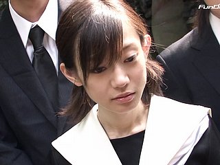 Echt niet! De Japanse academy -tiener wordt geslagen door stiefvader en stiefzuster! Taboe, assfuck! Pussy, nat pussy, tiener 18, 18yo