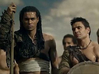 Spartacus - tất cả những cảnh khiêu dâm - vị thần của The Precinct